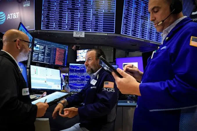 wall-street.webp