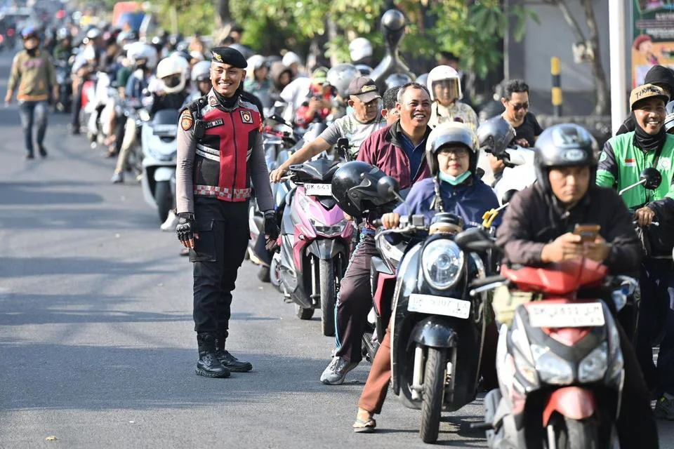kelangkaan-bbm-di-bali.webp